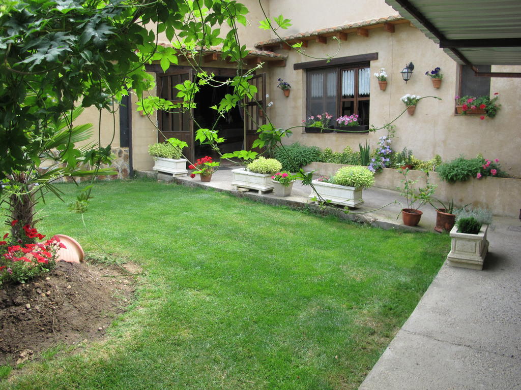 Albergue San Pelayo Villarente Exterior foto